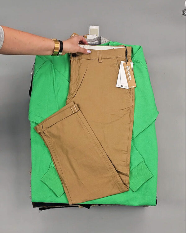 Фотография  771 - Мужской зимний микс JACK JONES, 20 кг, ЛОТ № СТ-9445 оптом в Майкопе и Адыгее