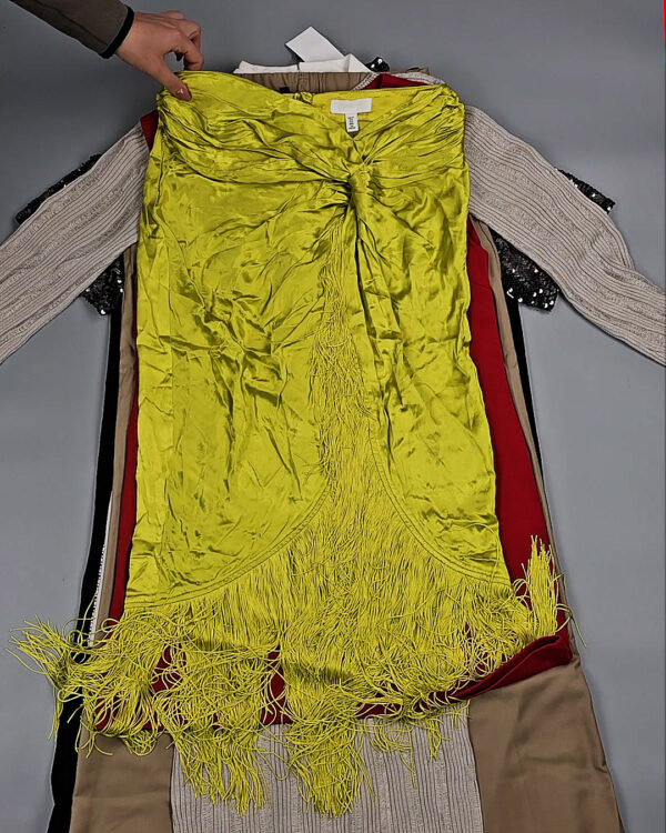 Фотография  934 - H&M A/W Women mix 095#15 кг оптом в Майкопе и Адыгее