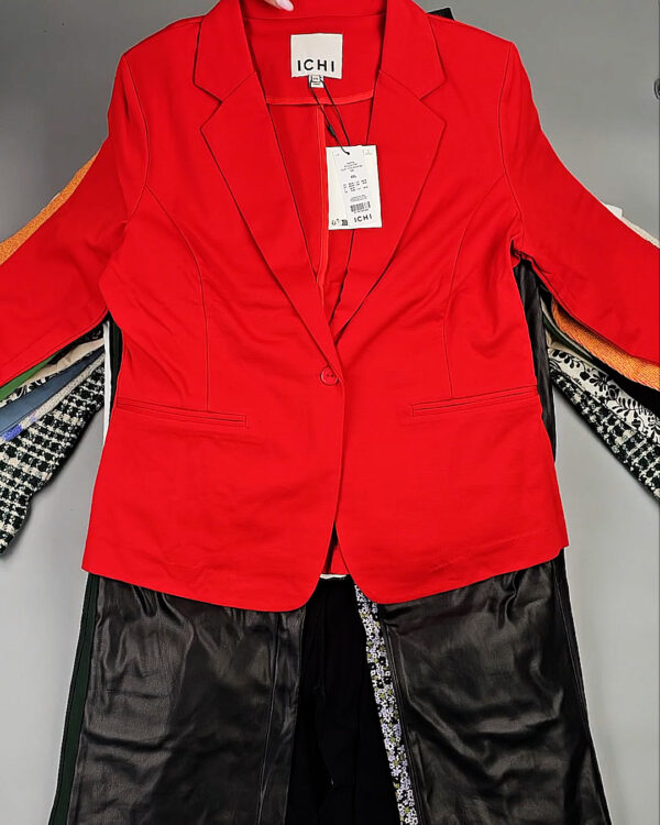 Фотография  260 - DK+Bestseller 085#16 кг, ЛОТ СТ-9953 оптом в Майкопе и Адыгее