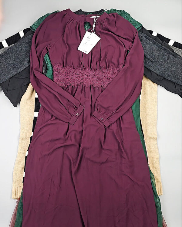 Фотография  877 - Платья VILA Winter 104#7 кг, ЛОТ СТ-9903 оптом в Майкопе и Адыгее