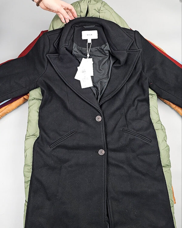 Фотография  105 - Верхняя одежда VILA 104#10 кг оптом в Майкопе и Адыгее