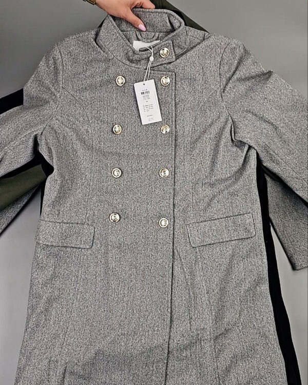 Фотография  424 - Пальто Bestseller 104#15,2 кг, ЛОТ СТ-9842 оптом в Майкопе и Адыгее