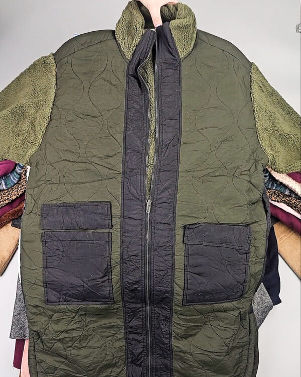 Фотография  115 - Женский микс зима (Winter mix)#20 кг, ЛОТ СХ-0208 оптом в Майкопе и Адыгее