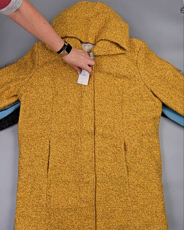 Фотография  589 - Пальто Bestseller 104#10 кг оптом в Майкопе и Адыгее