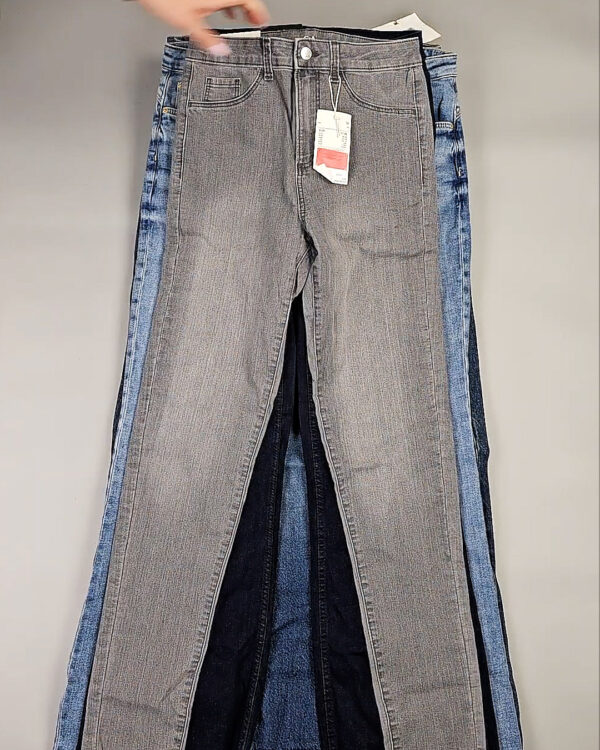 Фотография  745 - Джинсы C&A ж/м#10 кг, ЛОТ СТ-9865 оптом в Майкопе и Адыгее