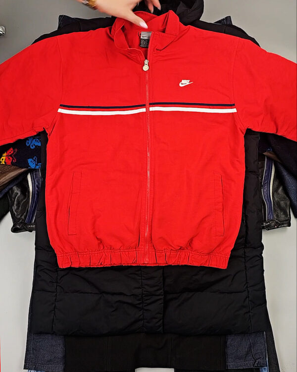 Фотография  605 - Vintage Black#50 кг, ЛОТ СХ-0210 оптом в Майкопе и Адыгее