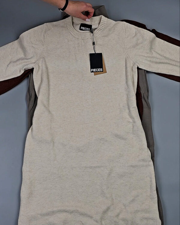 Фотография  536 - Платья Bestseller+DK Winter 035#7 кг, ЛОТ СТ-9997 оптом в Майкопе и Адыгее