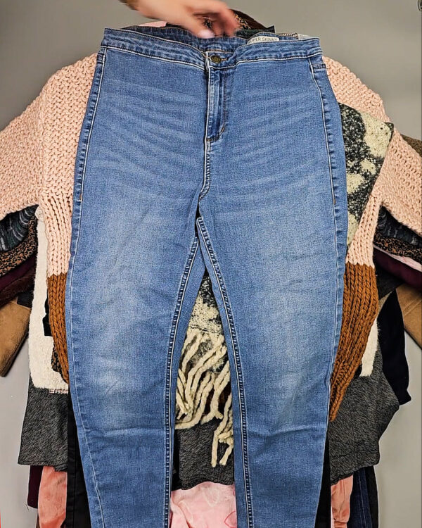 Фотография  188 - Женский микс зима (Winter mix)#20 кг, ЛОТ СХ-0208 оптом в Майкопе и Адыгее