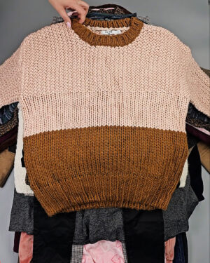 Фотография  818 - Женский микс зима (Winter mix)#20 кг, ЛОТ СХ-0208 оптом в Майкопе и Адыгее