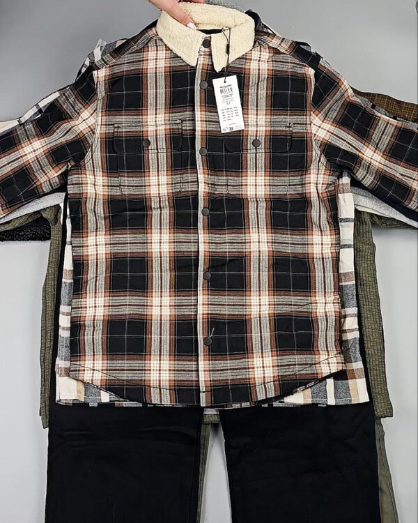 Фотография  780 - JACK JONES Men Winter mix 045#15 кг, ЛОТ СТ-9965 оптом в Майкопе и Адыгее