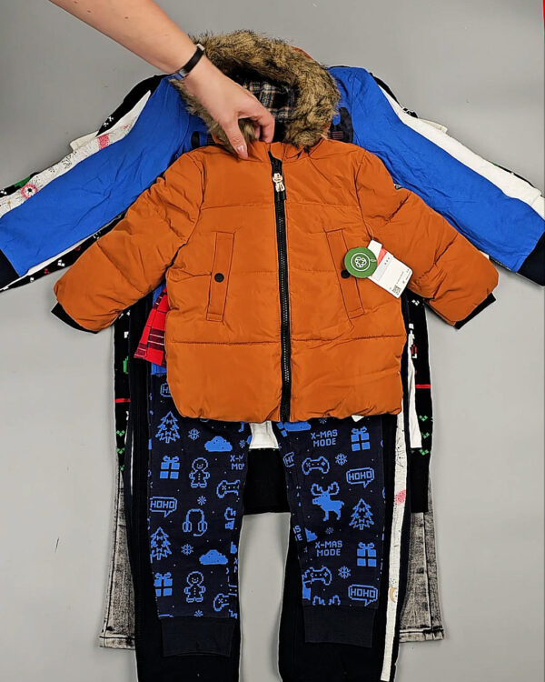 Фотография  900 - C&A Kids Winter 1023#7 кг, ЛОТ СТ-9694 оптом в Майкопе и Адыгее