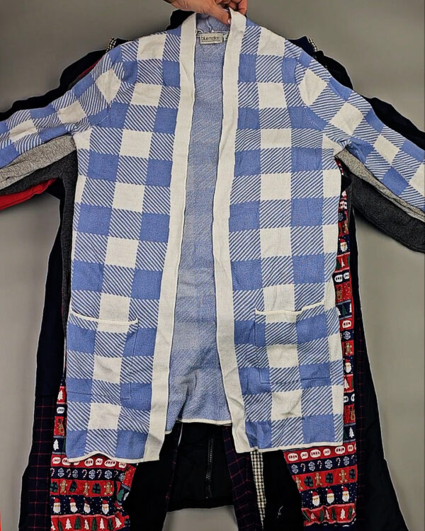 Фотография  712 - ALDI Winter mix#13 кг, ЛОТ СТ-9820 оптом в Майкопе и Адыгее