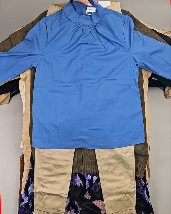 Фотография  153 - VILA Winter mix 104#15 кг, ЛОТ СТ-10080 оптом в Майкопе и Адыгее