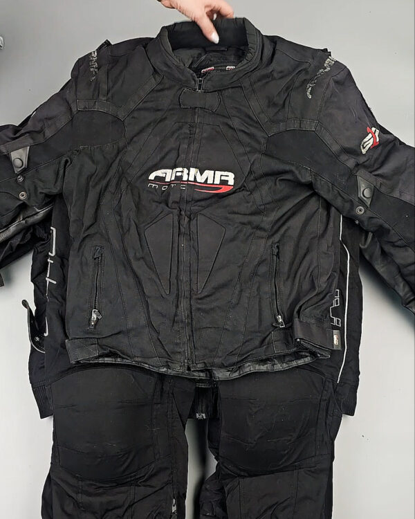 Фотография  826 - МОТО одежда mix БМ#16,9 кг, ЛОТ СХ-0280 оптом в Майкопе и Адыгее