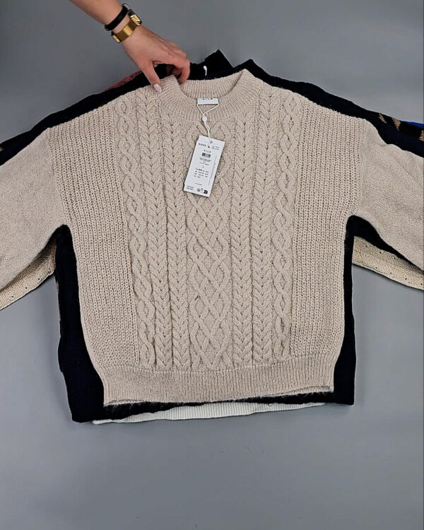 Фотография  564 - Джемпера Bestseller+DK 035#7 кг, ЛОТ СТ-10037 оптом в Майкопе и Адыгее