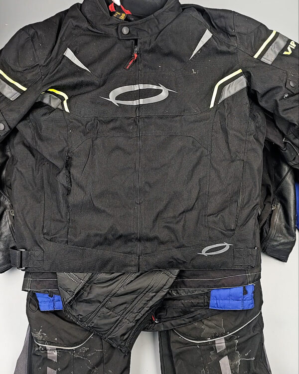 Фотография  333 - МОТО одежда mix БМ#20 кг, ЛОТ СХ-0278 оптом в Майкопе и Адыгее