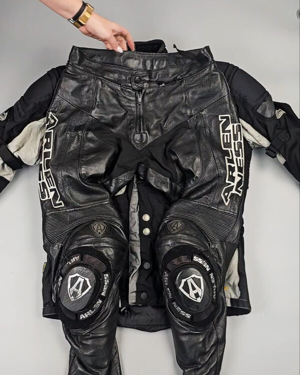 Фотография  419 - МОТО одежда mix БМ#19,4 кг, ЛОТ СХ-0277 оптом в Майкопе и Адыгее