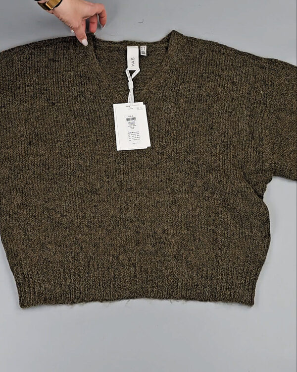 Фотография  435 - Джемпера Bestseller 104#7 кг, ЛОТ СТ-10043 оптом в Майкопе и Адыгее